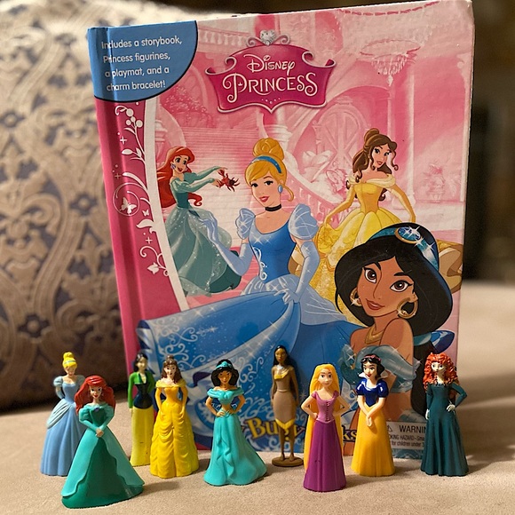 Disney Princess My Busy Book With 9 Figurines - Picture 1 of 16